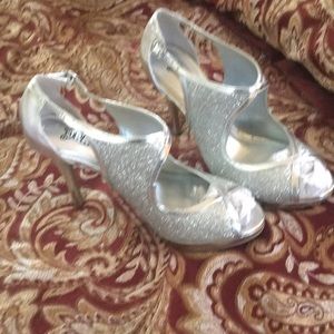 Dressy high heel open toe shoe